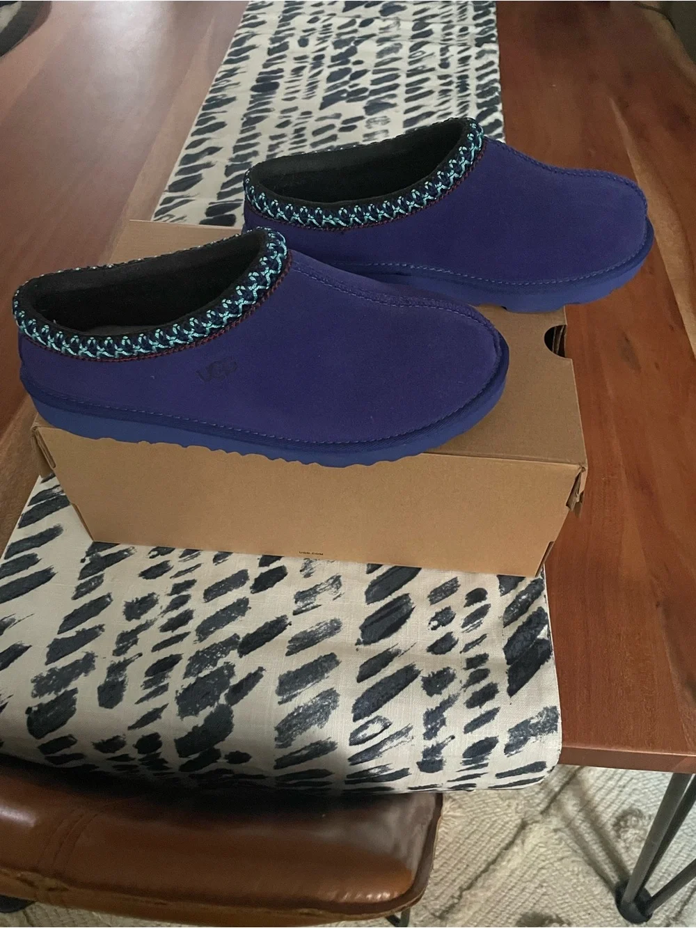 UGG Big Kids Tasman Naval Blue Slipper
